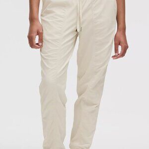 Lululemon Dance Studio Mid-Rise Jogger 25” - Light Ivory